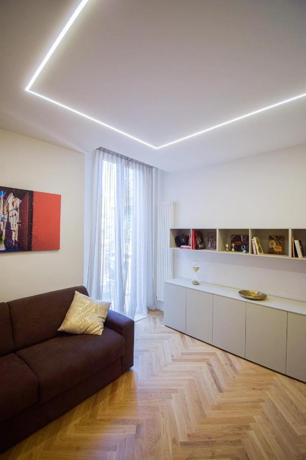 בולוניה Sibilla Suite Apartment - Via Piella 14 מראה חיצוני תמונה