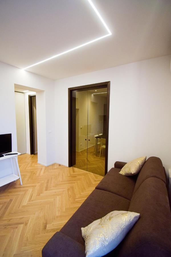 בולוניה Sibilla Suite Apartment - Via Piella 14 מראה חיצוני תמונה